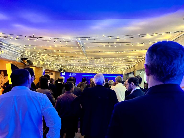 Éxito de EXECUTIVE AFTERWORK