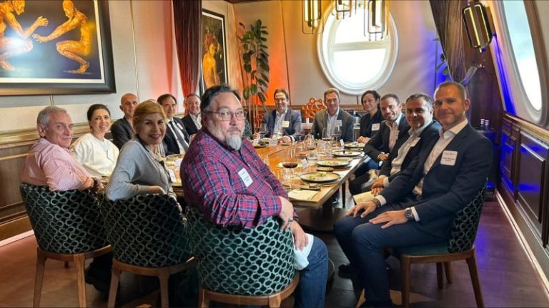 Un almuerzo-debate de gran impacto 💫